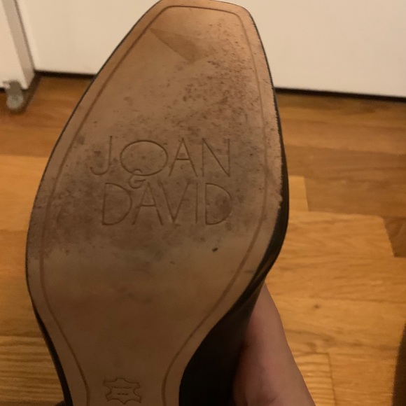real leather Joan David black heals - Picture 6 of 8